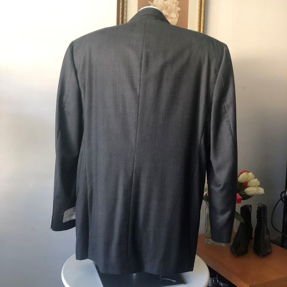 NEW，Jos. A. Bank Charcoal 44 Reg Complete 2pc Suit 39W Pants - Picture 3 of 16